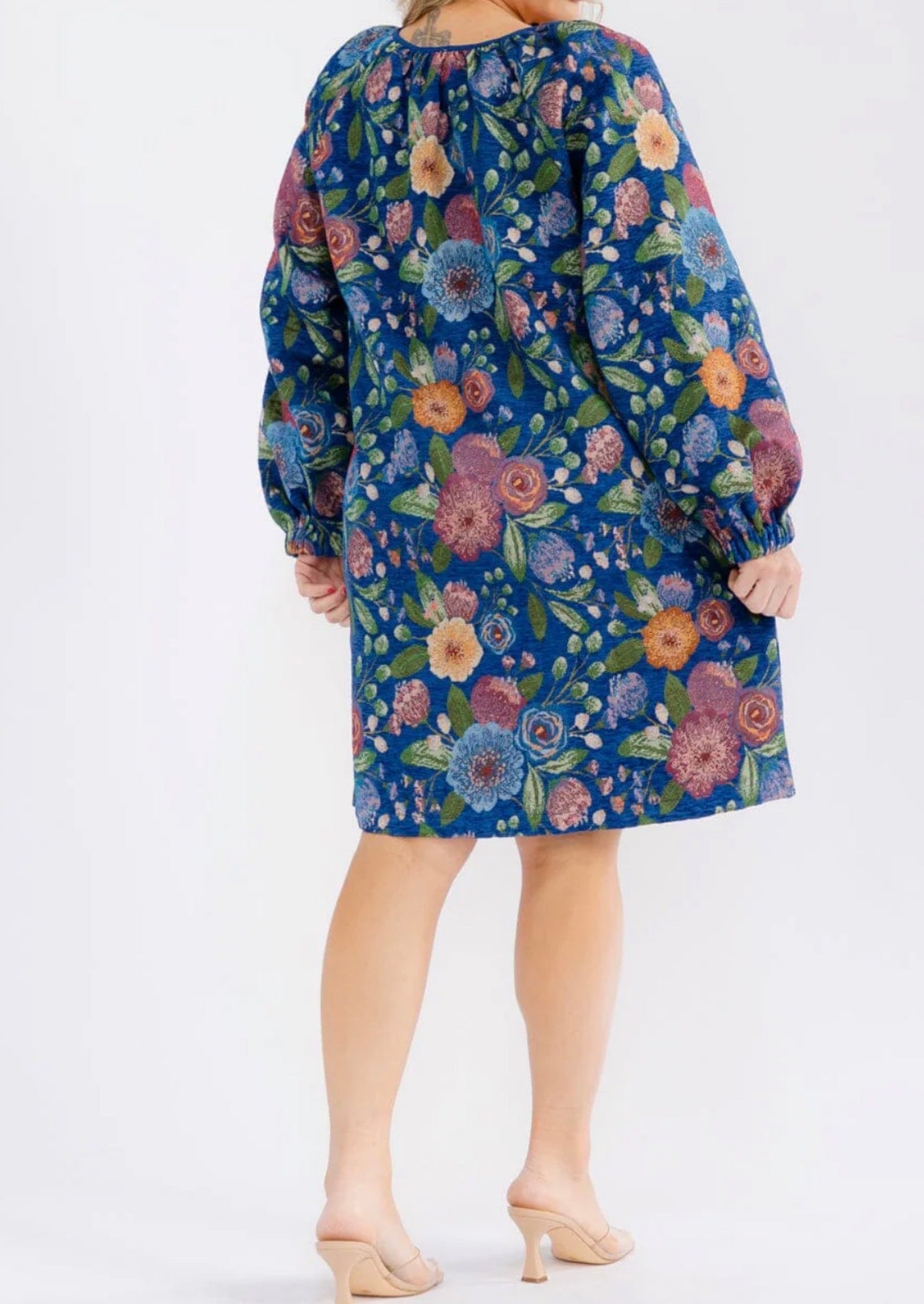 Plus Size Long Sleeve Front Pockets Floral Print Mini Dress