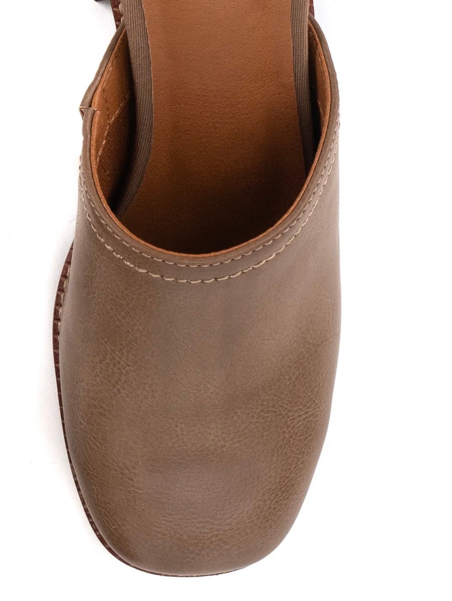 Ivaria Playform Clog