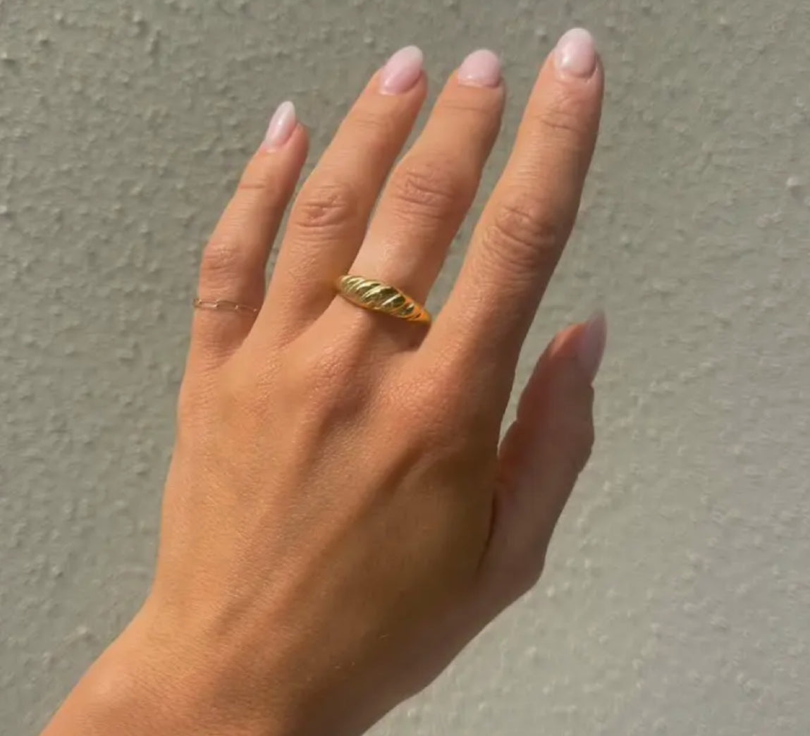 Gold Croissant Ring