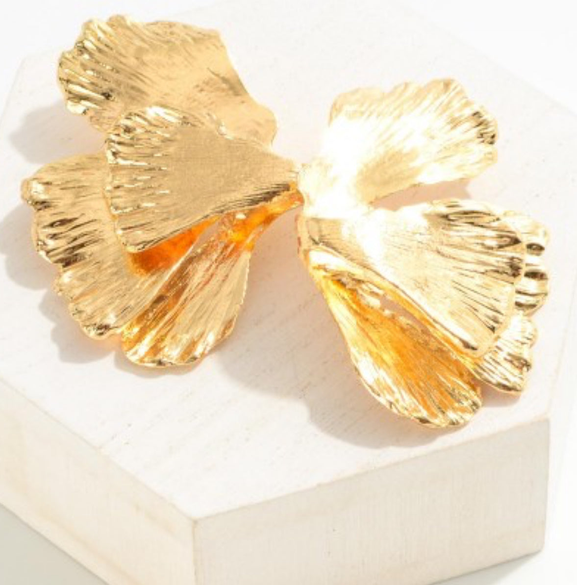 Metal Petal Drop Earring