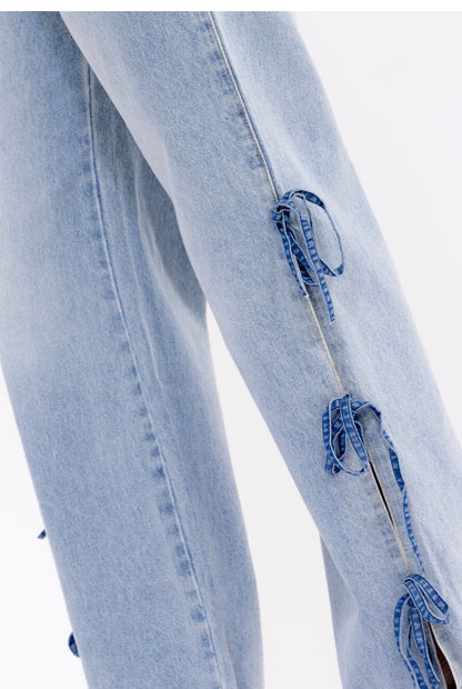 Bowtastic Jeans