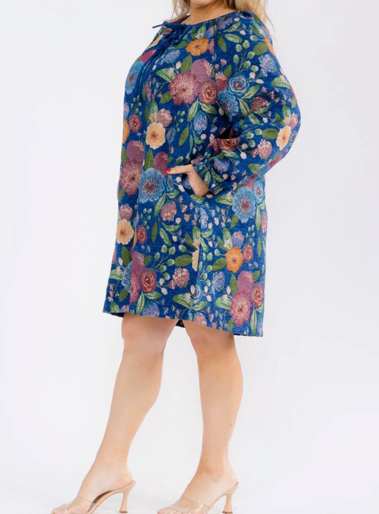 Plus Size Long Sleeve Front Pockets Floral Print Mini Dress