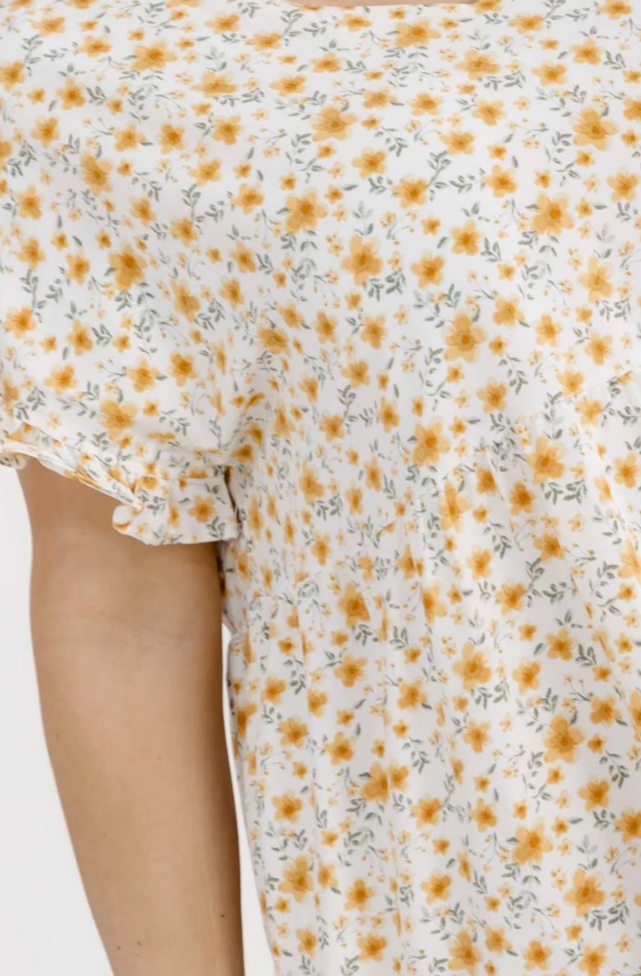 Plus Size Short Sleeve Front Pockets Floral Tunic Mini Dress