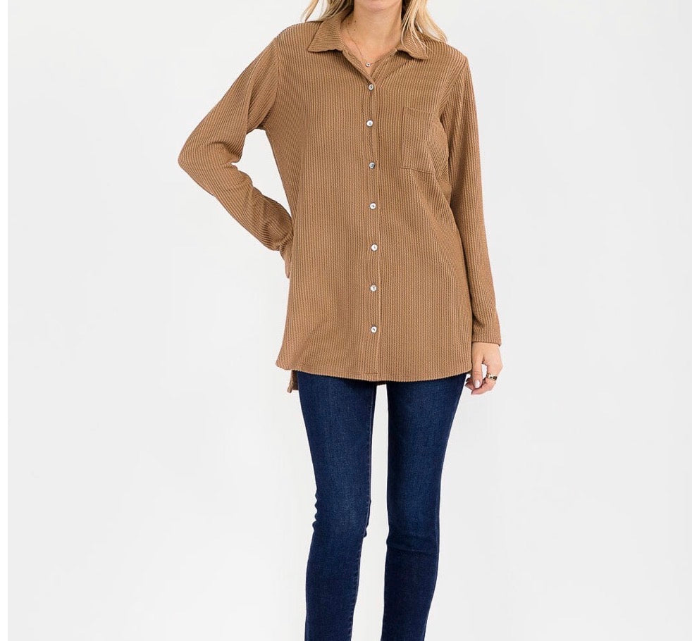 Bella’s Button-Up Ribbed Top