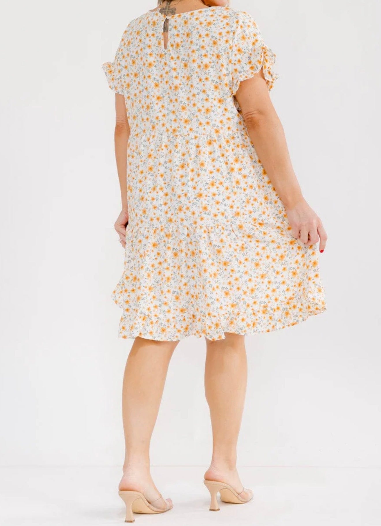 Plus Size Short Sleeve Front Pockets Floral Tunic Mini Dress