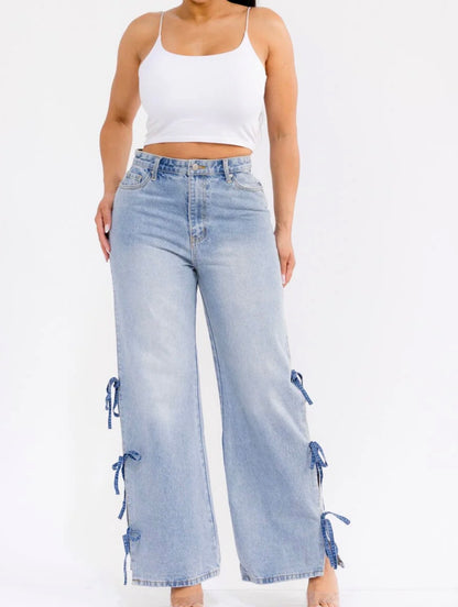 Bowtastic Jeans