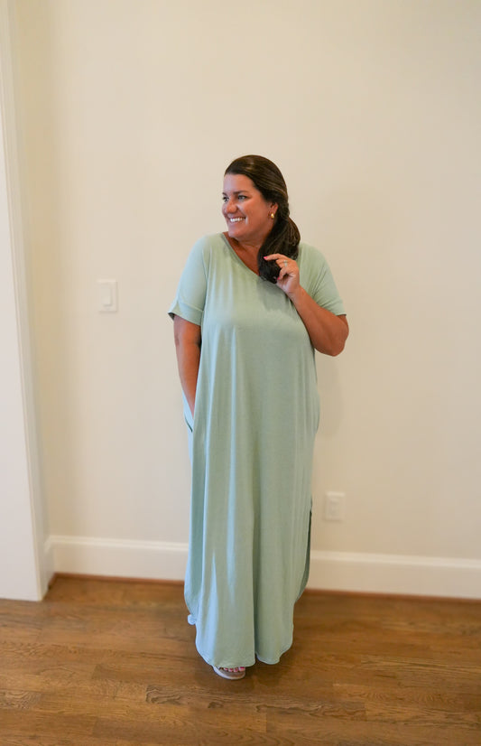 V-Neck Short Sleeve Maxi Dress