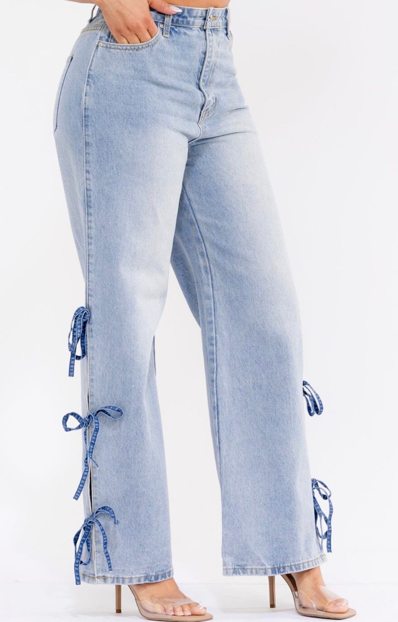 Bowtastic Jeans