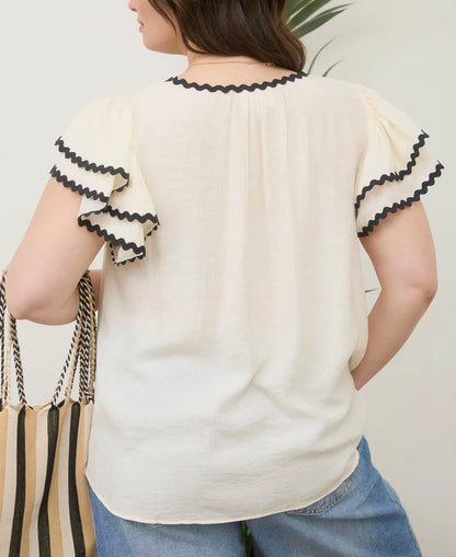 Whitney Wavy Trim Top