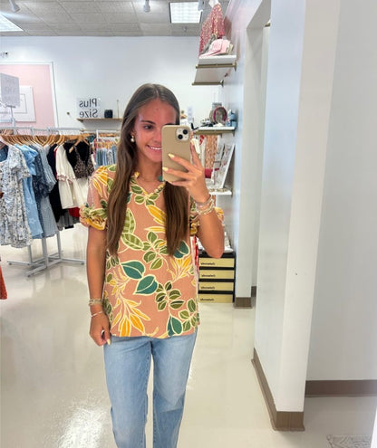 Donna’s Detail Blouse