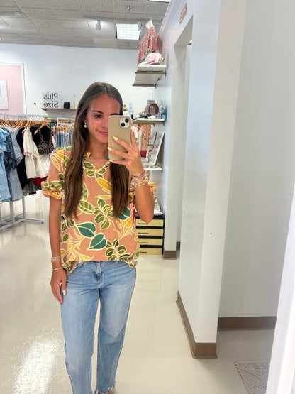 Donna’s Detail Blouse