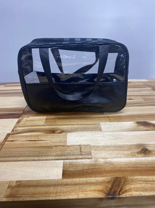 Check Out This Travel Bag