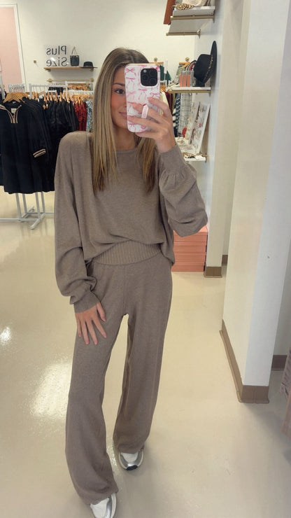 Showstopper Sweater Set